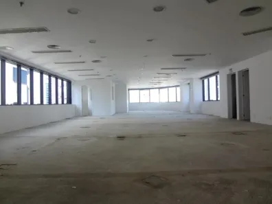 Sala Comercial para alugar, 223m² no Cidade Monções, São Paulo