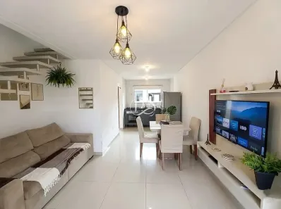 Sobrado com 2 Quartos à venda, 63m² no Bela Vista, Palhoça