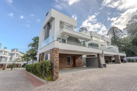 Casa de Condomínio com 3 Quartos à venda, 300m² no Pedra Redonda, Porto Alegre
