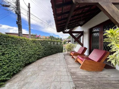 Casa com 5 Quartos à venda, 209m² no Jardim Cascata, Teresópolis