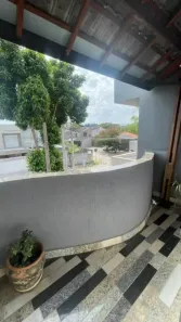 Sobrado com 3 Quartos à venda, 165m² no Loteamento Villa Branca, Jacareí