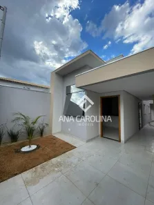 Casa com 3 Quartos à venda, 80m² no Carmelo, Montes Claros