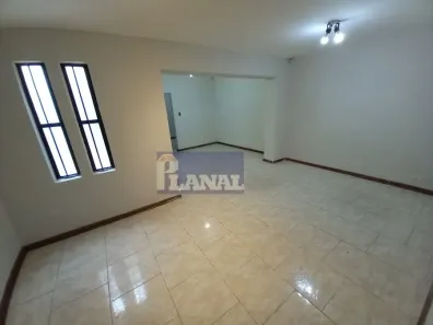 Sobrado com 4 Quartos para venda ou aluguel, 237m² no Vila Guarani (Z Sul), São Paulo