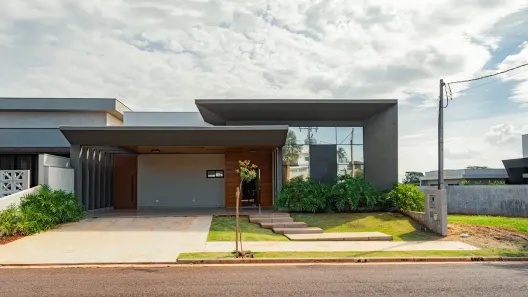 Casa de Condomínio com 3 Quartos à venda, 265m² no Centro, Porto Rico