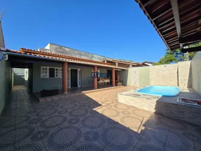 Casa com 3 Quartos à venda, 181m² no Sumaré, Caraguatatuba
