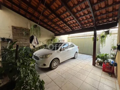 Casa com 4 Quartos à venda, 180m² no Residencial Vale do Sol, Anápolis
