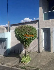 Sobrado com 3 Quartos à venda, 98m² no Parque Piratininga, Itaquaquecetuba