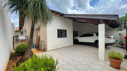 Casa com 3 Quartos à venda, 140m² no Ernani Moura Lima, Londrina