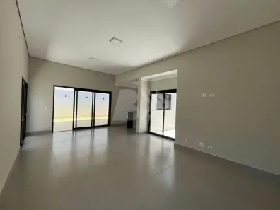 Casa de Condomínio com 3 Quartos para alugar, 195m² no Jardim Tatuapé, Piracicaba