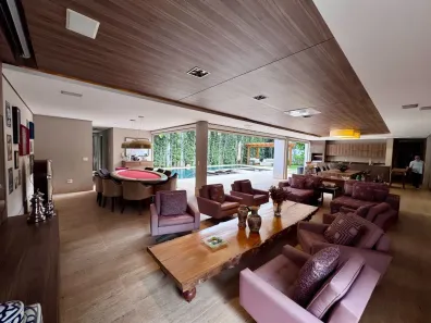 Casa de Condomínio com 4 Quartos à venda, 700m² no Morada da Colina, Uberlândia
