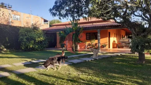 Fazenda/Sítio com 3 Quartos à venda, 230m² no Jardim Santa Hermínia, São José dos Campos