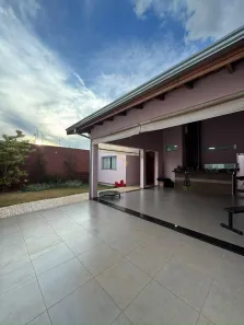 Casa com 3 Quartos à venda, 275m² no Jardim Flórida, Franca
