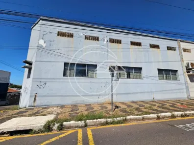 Imóvel Comercial para alugar, 1000m² no Centro, Marília