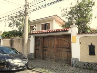 Sobrado com 4 Quartos à venda, 225m² no Cidade Monções, São Paulo