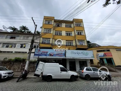 Apartamento com 2 Quartos para alugar, 95m² no Centro, Nova Friburgo