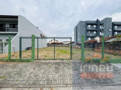 Lote/Terreno para alugar, 413m² no Floresta, Joinville
