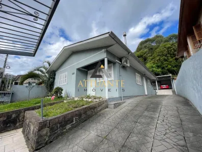 Casa com 3 Quartos à venda, 130m² no Jardelino Ramos, Caxias do Sul