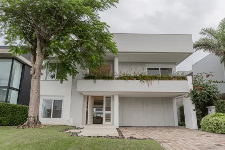 Casa de Condomínio com 5 Quartos à venda, 391m² no , Xangri-Lá