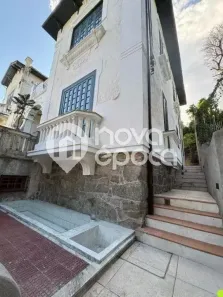 Casa com 8 Quartos à venda, 216m² no Santa Teresa, Rio de Janeiro
