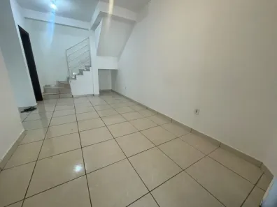 Casa com 2 Quartos para alugar, 70m² no Jardim da Balsa II, Americana