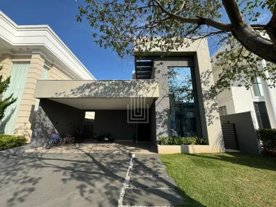 Casa de Condomínio com 2 Quartos à venda, 220m² no Porto Meira, Foz do Iguaçu