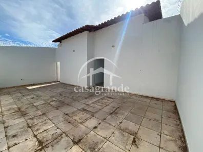Casa com 3 Quartos à venda, 110m² no São José, Uberlândia