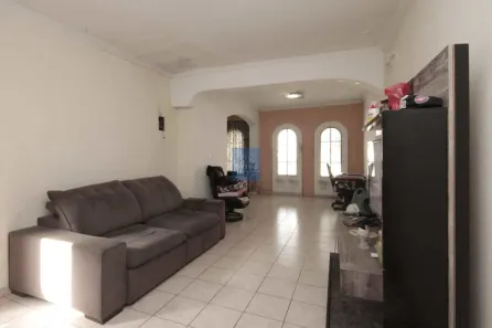 Sobrado com 2 Quartos à venda, 300m² no Vila Dom Pedro I, São Paulo