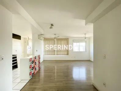 Apartamento com 2 Quartos para alugar, 70m² no Passo da Areia, Porto Alegre