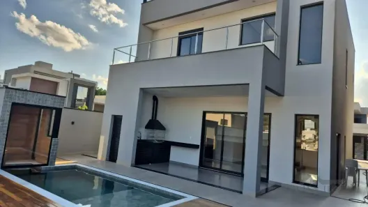 Casa de Condomínio com 3 Quartos à venda, 233m² no Roncáglia, Valinhos