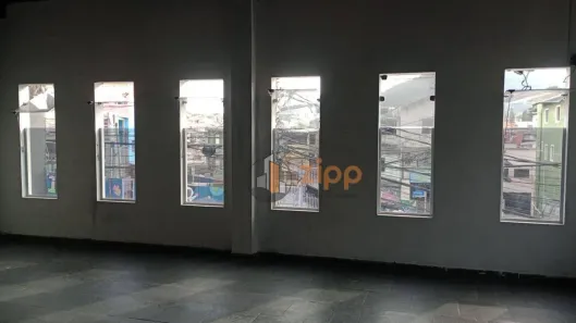 Prédio Comercial à venda, 300m² no Sítio do Piqueri, São Paulo