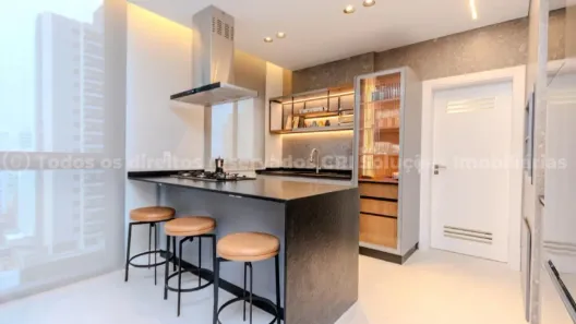 Apartamento com 4 Quartos à venda, 135m² no Centro, Balneário Camboriú