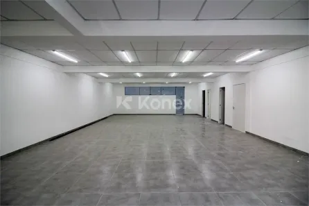 Prédio Comercial à venda, 800m² no Canindé, São Paulo