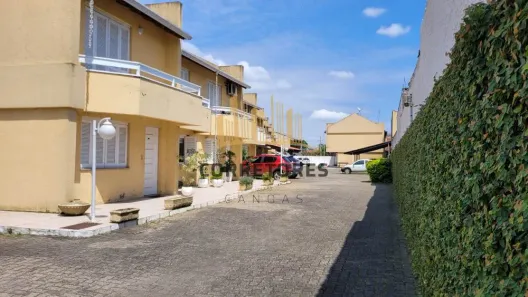 Casa de Condomínio com 2 Quartos à venda, 93m² no Niterói, Canoas