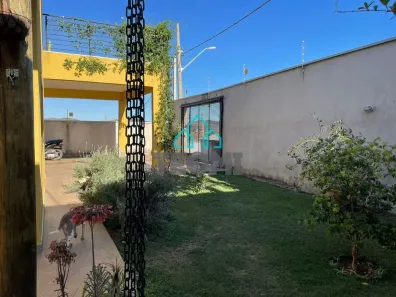 Casa com 3 Quartos à venda, 200m² no Barreiro, Taubaté