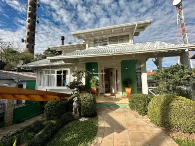 Casa com 3 Quartos à venda, 485m² no Lagos do Bosque, Gramado