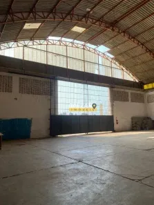 Galpão/Depósito/Armazém para alugar, 2750m² no Piracangaguá, Taubaté