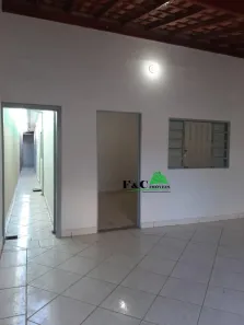 Casa com 2 Quartos à venda, 115m² no Jardim Serelepe, Leme