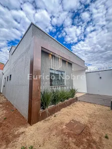 Casa com 2 Quartos à venda, 80m² no Setor Jardim Marista, Trindade
