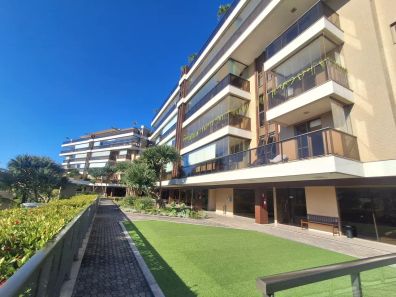 Apartamento com 4 Quartos para venda ou aluguel, 180m² no Piratininga, Niterói