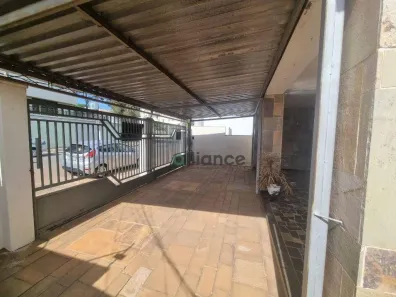Casa com 3 Quartos à venda, 255m² no Centro, Americana