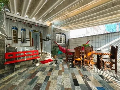 Casa com 3 Quartos à venda, 110m² no Marapé, Santos