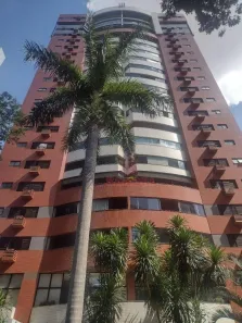 Apartamento com 4 Quartos para alugar, 340m² no Zona 01, Maringá