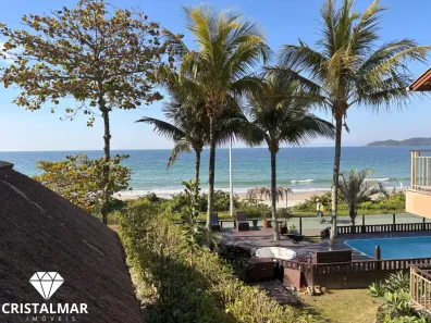 Sobrado com 4 Quartos à venda, 326m² no Bombas, Bombinhas