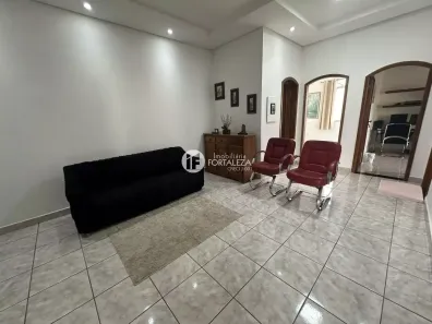 Imóvel Comercial com 6 Quartos para alugar, 350m² no Bosque, Rio Branco