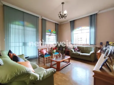 Casa com 4 Quartos à venda, 245m² no Alto dos Pinheiros, Belo Horizonte