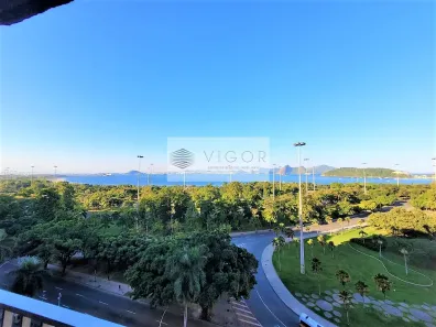 Apartamento com 3 Quartos para alugar, 160m² no Flamengo, Rio de Janeiro