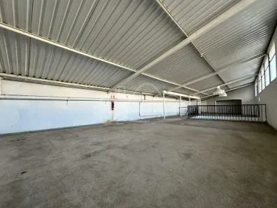Galpão/Depósito/Armazém para alugar, 324m² no Santa Amélia, Belo Horizonte
