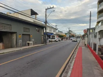 Ponto Comercial para alugar, 30m² no Ipiranga, São José