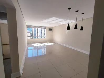 Apartamento com 2 Quartos à venda, 113m² no Itararé, São Vicente