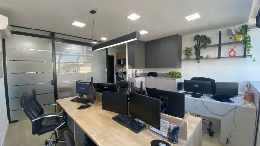 Sala Comercial à venda, 54m² no Petrópolis, Porto Alegre